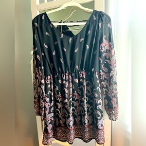 Black long sleeve dress